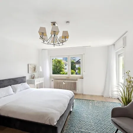 Apartmán Grosse Helle Mit 130 Qm Karlsruhe